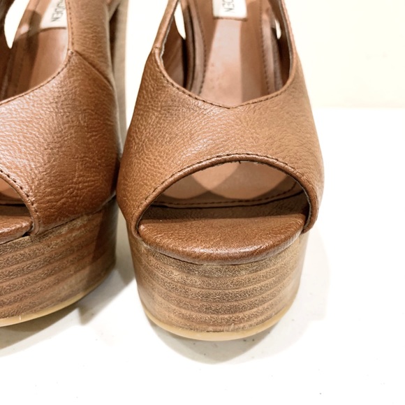 Steven Madden Brown Wedge Shoe (size: 7) - Picture 5 of 16